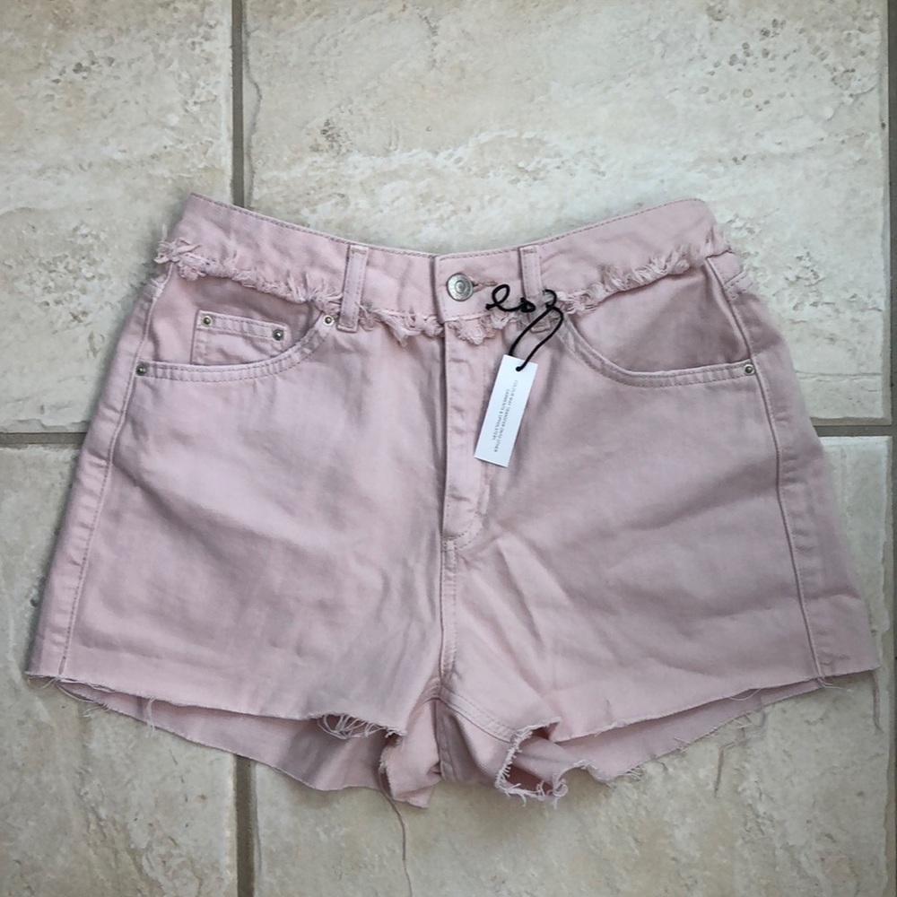 BRAND NEW TOPSHOP Moto denim shorts!!!